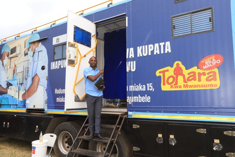 WANAUME KAHAMA WACHANGAMKIA TOHARA KINGA, WAANIKA FAIDA LUKUKI