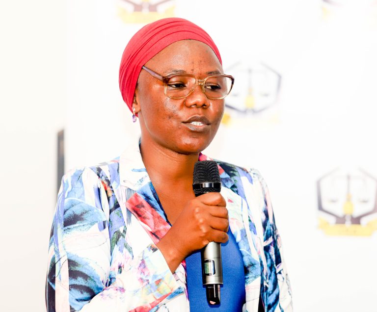 TRA SHINYANGA YAENDESHA SEMINA YA KODI KWA WATUMISHI WA TAASISI ZA UMMA SHINYANGA