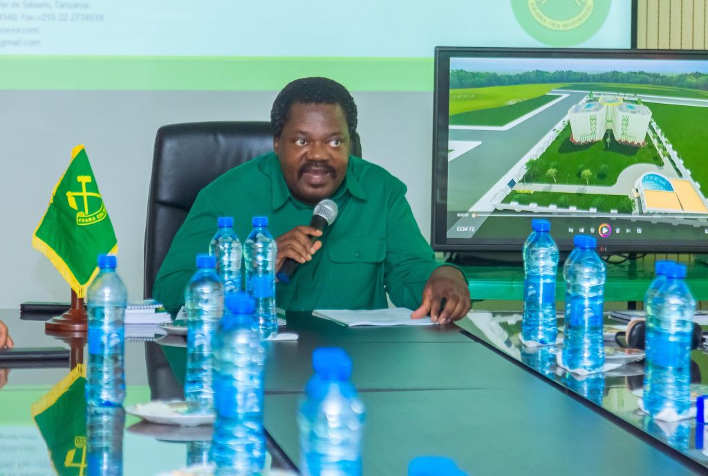 KATIBU MKUU CCM AENDESHA KIKAO CHA SEKRETARIETI JIJINI DAR ES SALAAM