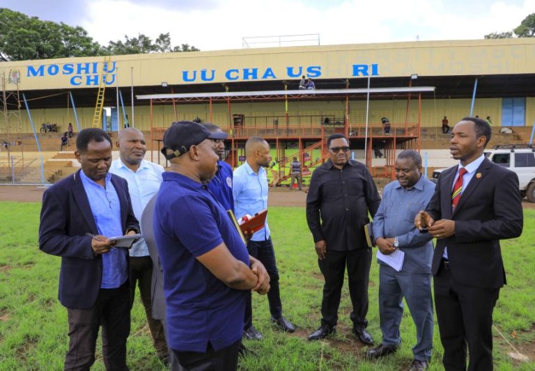 MHE. KATAMBI AKAGUA MAANDAZILI YA UZINDUZI MBIO ZA MWENGE WA UHURU MKOANI KILIMANJARO