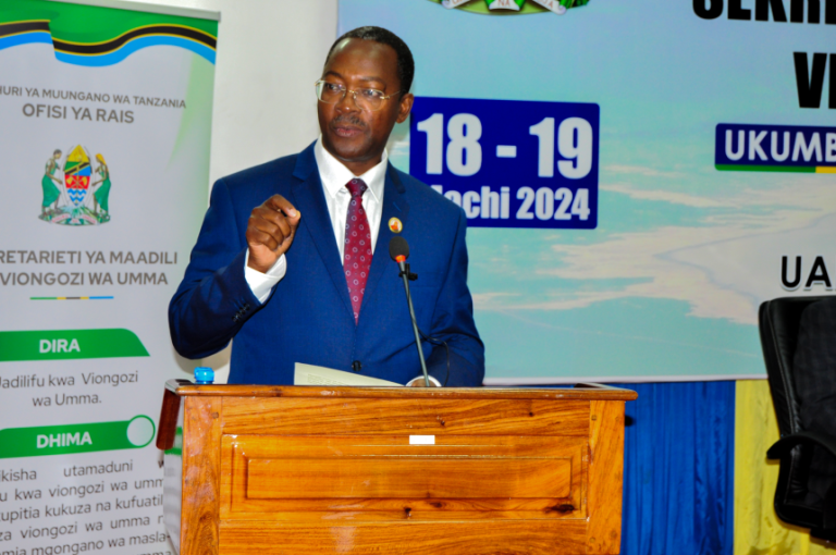 WAZIRI SIMBACHAWENE:SEKRETARIETI YA MAADILI NENDENI MKASIKILIZE MALALAMIKO YA WANANCHI