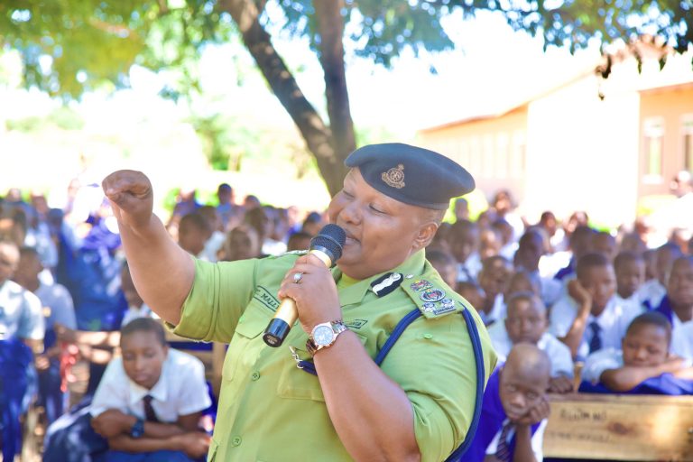 FUATENI TAMADUNI ZA NCHI YETU