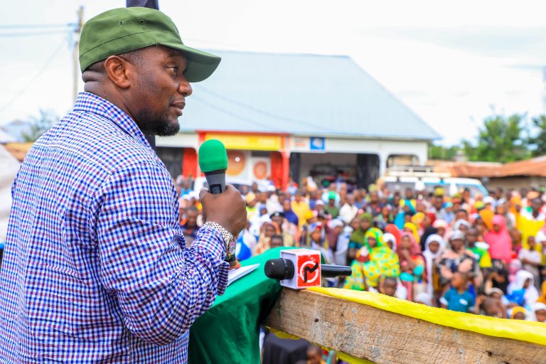 MCHENGERWA ATOA MIL.40/- KUSAIDIA WANANCHI WALIOKUMBWA NA MAFURIKO RUFIJI. 