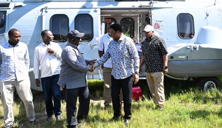 WAZIRI MKUU AKAGUA ATHARI ZILIZOSABABISHWA NA MAFURIKO MAENEO YA TAWETA,MASAGATI,UTENGULE NA MALINYI