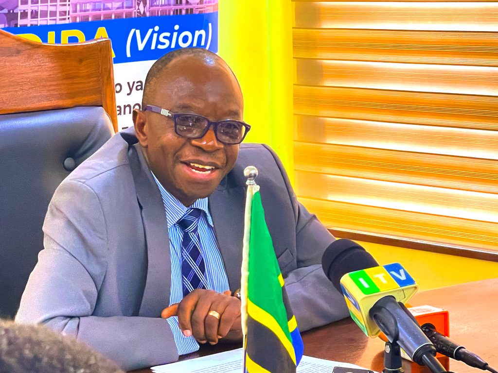 SHIRIKA LA MASOKO KARIAKOO KUTUMIA MFUMO WA KIELEKTRONIKI WA TAUSI KUKUSANYA MAPATO