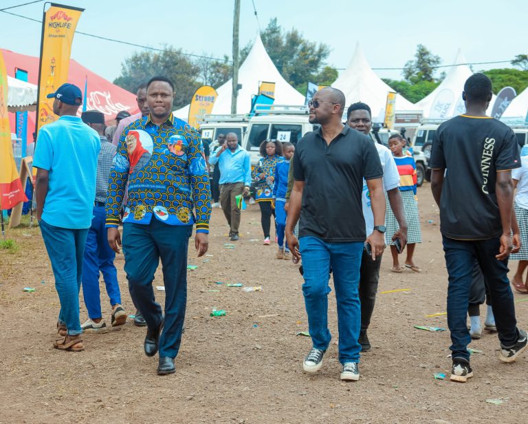 KAMISHNA JENERALI ASHIRIKI UZINDUZI WA MBIO ZA MWENGE MKOANI KILIMANJARO