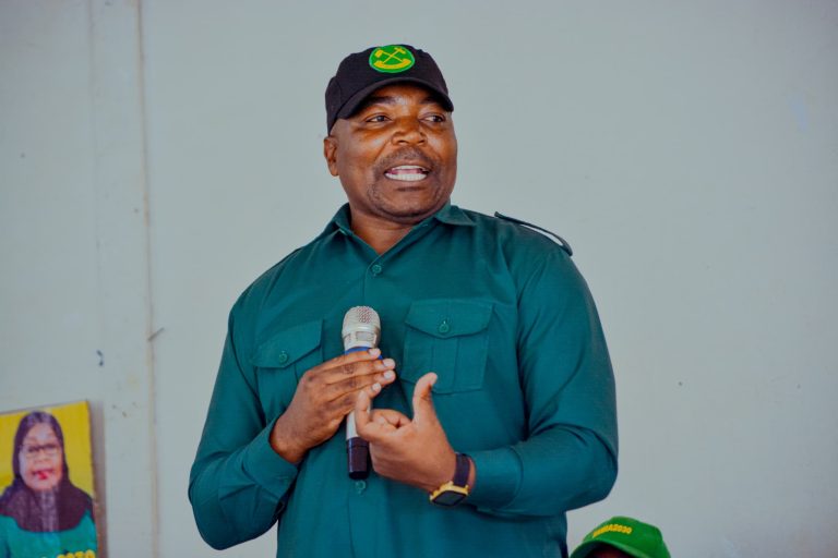 CCM IRINGA MAPAMBANO DHIDI UDUMAVU SIO SUALA LA KISIASA.