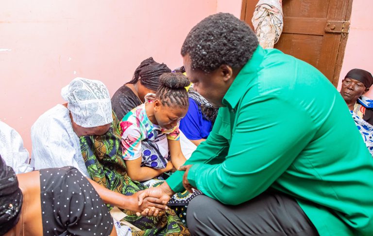 KATIBU MKUU WA CCM AHANI MSIBA WA MTOTO WA KATIBU MKUU WA UWT MKOA WA RUKWA