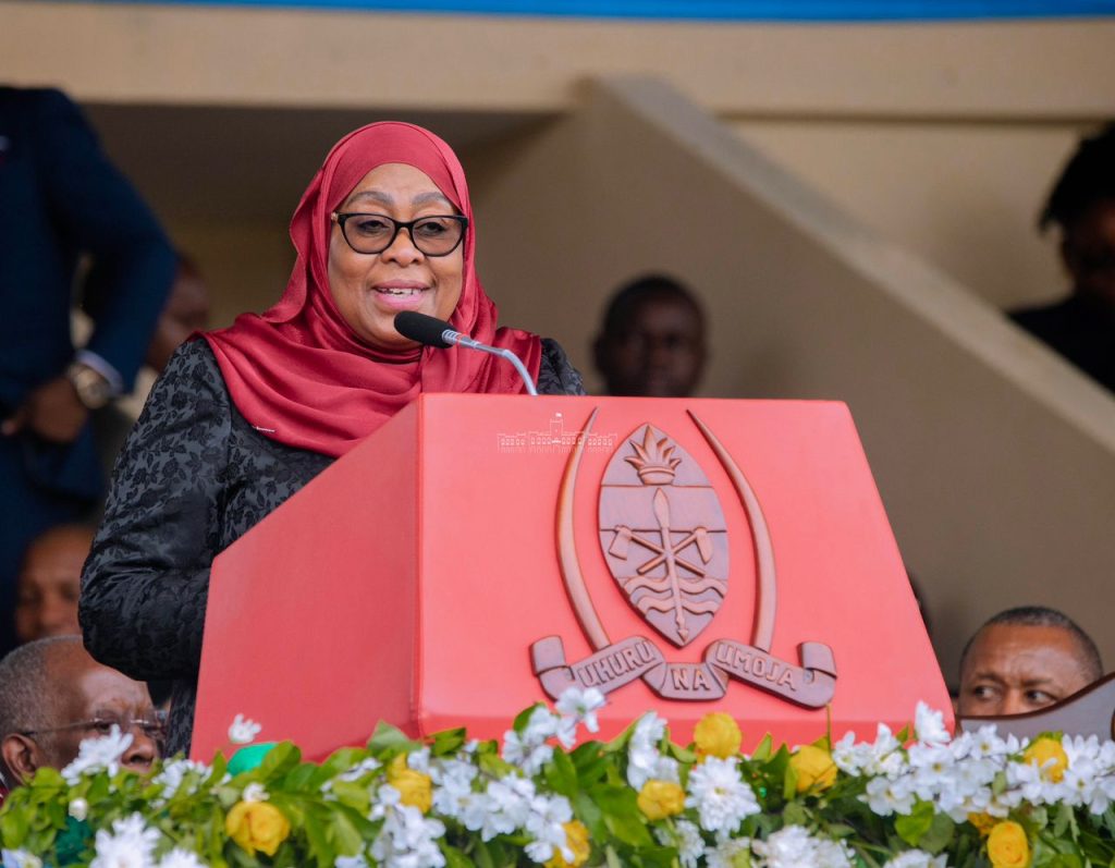 RAIS DKT. SAMIA: MUENDELEE KUFUATILIA TAARIFA ZA MAMLAKA YA JALI YA HEWA KUEPUKA MADHARA WAKATI WA MVUA