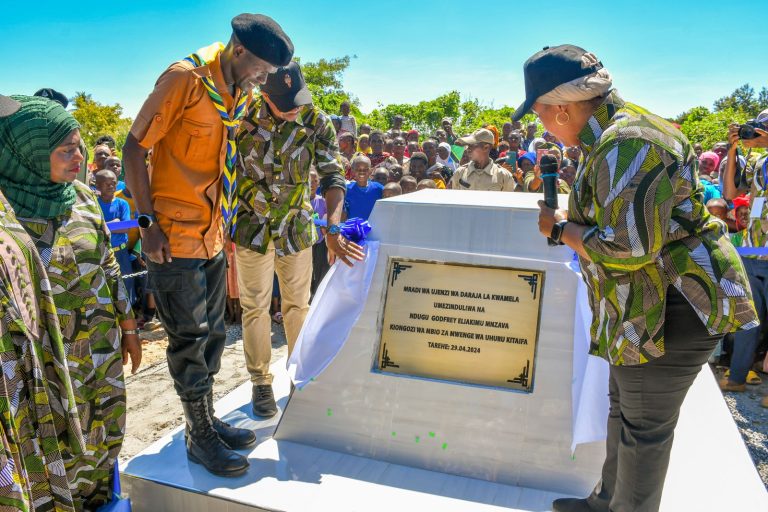 MIRADI 126 YENYE THAMANI YA TRILIONI 8.536 ITAPITIWA NA MWENGE WA UHURU MKOANI PWANI -KUNENGE