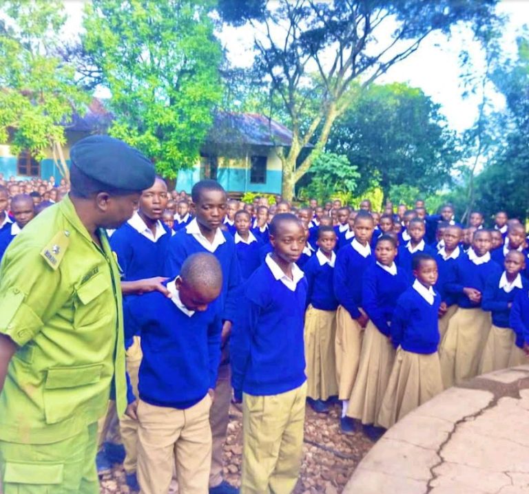 TUBADILIKE KUTOKANA NA ELIMU TUIPATAYO.