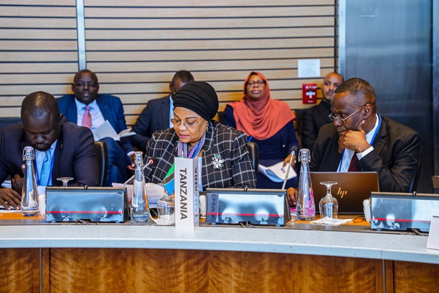 TANZANIA YAISHAURI BENKI YA DUNIA KUWEKA VIPAUMBELE KATIKA MIRADI YA MAENDELEO AFRIKA.