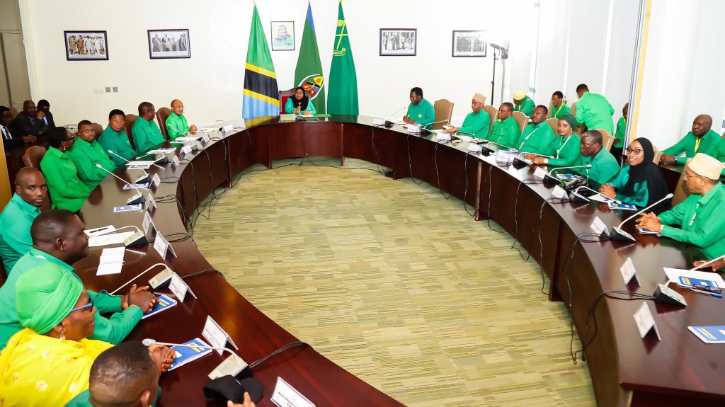 RAIS SAMIA AONGOZA KIKAO CHA HALMASHAURI KUU YA CCM TAIFA
