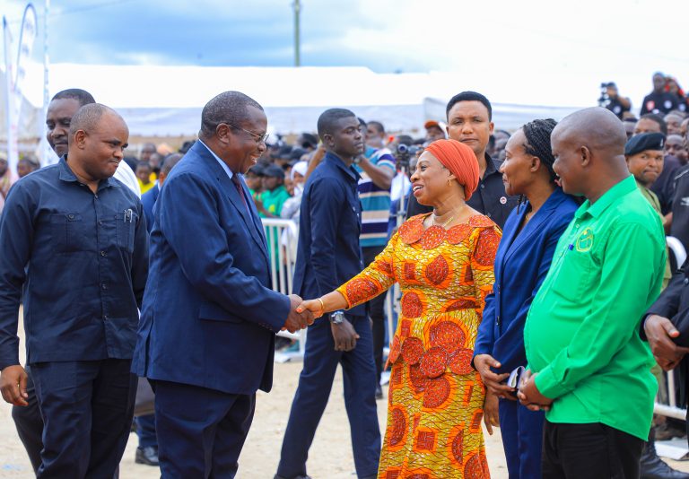 MAKAMU WA RAIS AZINDUA KAMPENI YA MTU NI AFYA AWAMU YA PILI