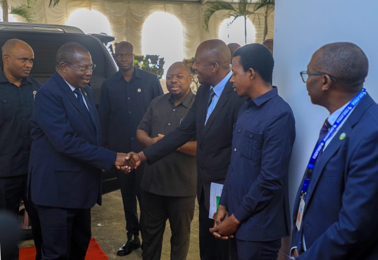 MAKAMU WA RAIS AFUNGUA MKUTANO WA WAHANDISI WASHAURI AFRIKA