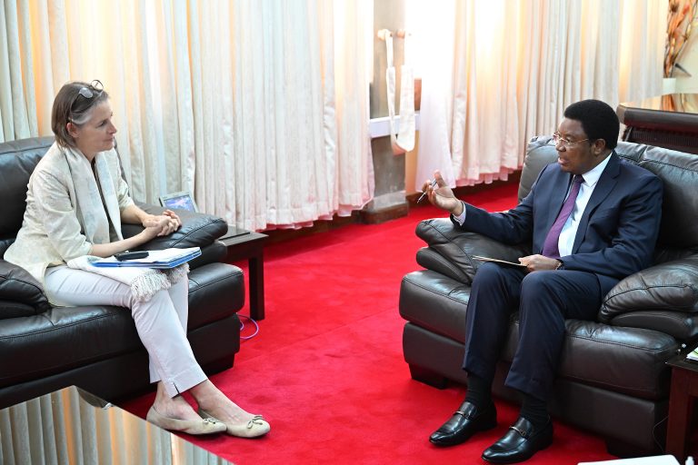 WAZIRI MKUU AKUTANA MWAKILISHI MKAAZI WA UNICEF