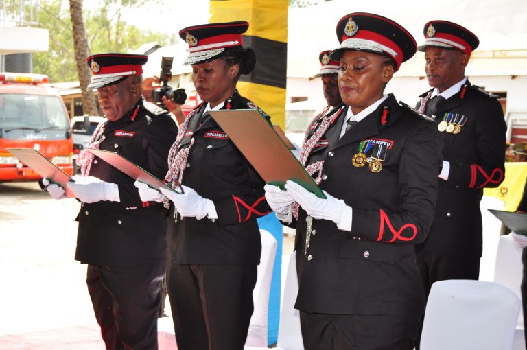 MAOFISA WA ZIMAMOTO WALA KIAPO CHA NAADILI MBELE YA SEKRETARIETI YA MAADILI YA VIONGOZI WA UMMA