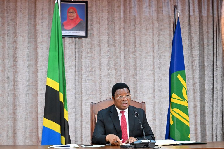 WAZIRI MKUU AMWAKILISHA RAIS DKT. SAMIA KATIKA MKUTANO WA DHARURA WA SADC