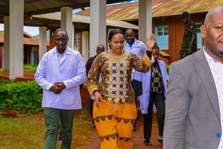 DC LUDEWA AWAPOKEA MADAKTARI BINGWA WA RAIS DKT. SAMIA