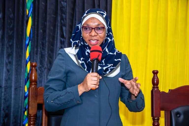 RAS MNYEMA AIPONGEZA TIMU YA USIMAMIZI YA IDARA YA AFYA