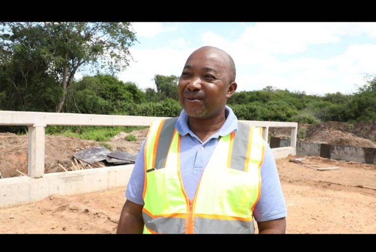 MRADI WA RISE KUJENGA KM 57 BARABARA ZA LAMI WILAYANI HANDENI