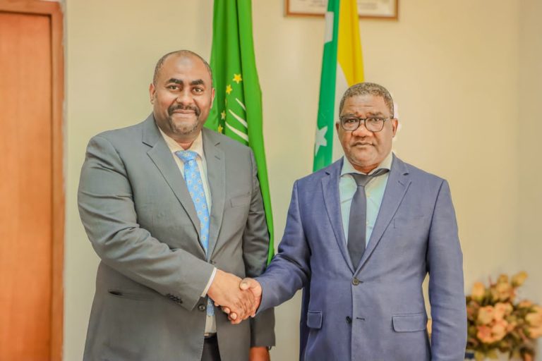 COMORO KUMUUNGA MKONO DKT. NGUGULILE KINYANG’ANYIRO CHA WHO AFRCA