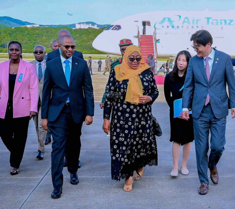 RAIS DKT. SAMIA AKUTANA NA MTAWALA WA MJI WA SERIKALI WA SEJONG KOREA KUSINI