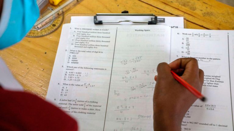HIVI NDIYO NIMENUSURU NDOA YANGU BAADA YA WATOTO KUFELI MASOMO SHULENI