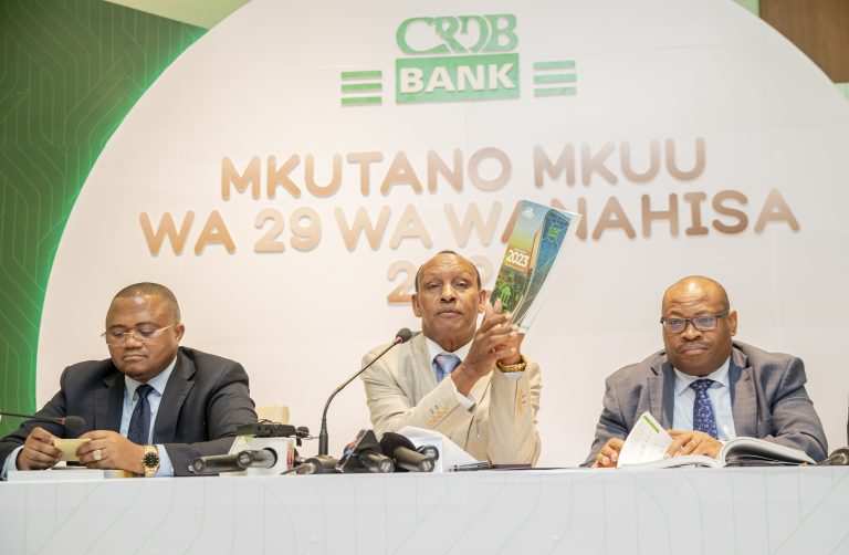 RAIS WA ZANZIBAR KUFUNGUA SEMINA YA WANAHISA WA BENKI YA CRDB MKOANI ARUSHA KESHO.
