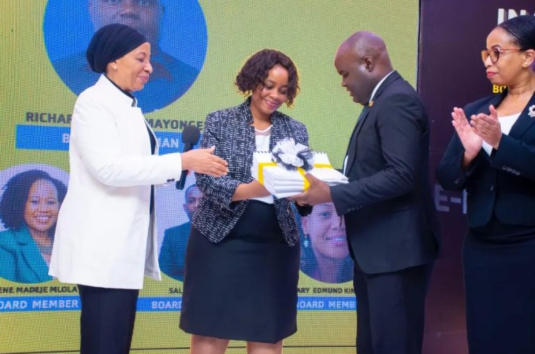 TTCL PESA LIMITED YAHAKIKISHIWA USHIRIKIANO NA  SHIRIKA LA MAWASILIANO TANZANIA TTCL
