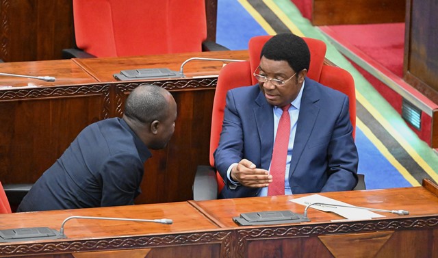 MATUKIO YA WAZIRI MKUU BUNGENI KATIKA PICHA.