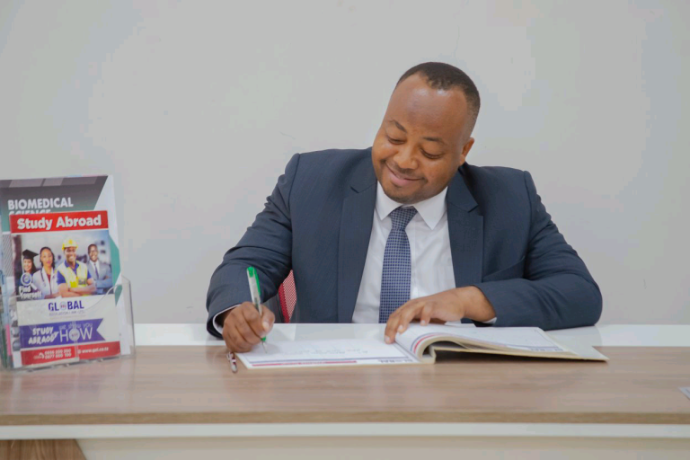 SERIKALI YA MAPINDUZI ZANZIBAR  YAIPONGEZA KAMPUNI YA GLOBAL EDUCATION LINK