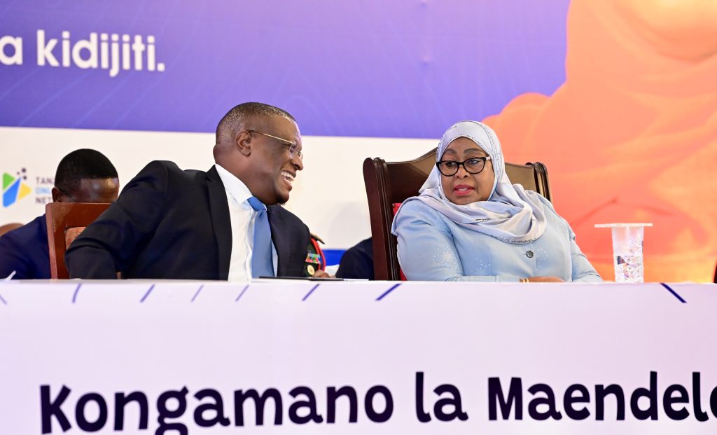 RAIS SAMIA AVITAKA VYOMBO VYA HABARI KUHAMASISHA UPOKEAJI WA UJUZI MPYA
