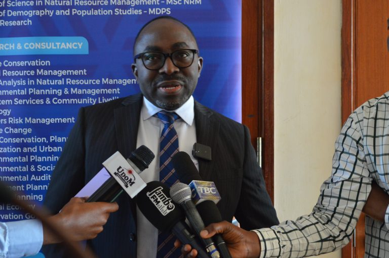 PROF.LOKINA AFUNGUA KONGAMANO LA POLLEN2024 JIJINI DODOMA