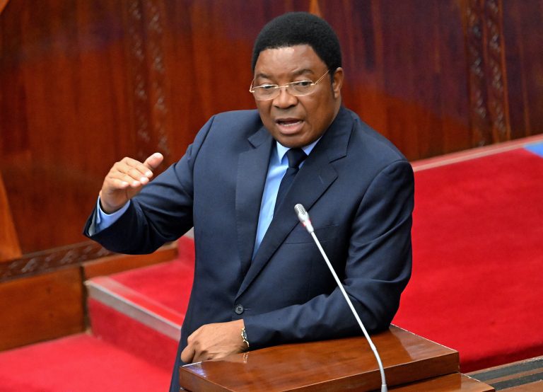 WAZIRI MKUU ATAKA UWIANO SAWA WA WALIMU KATI YA MIJINI NA VIJIJINI