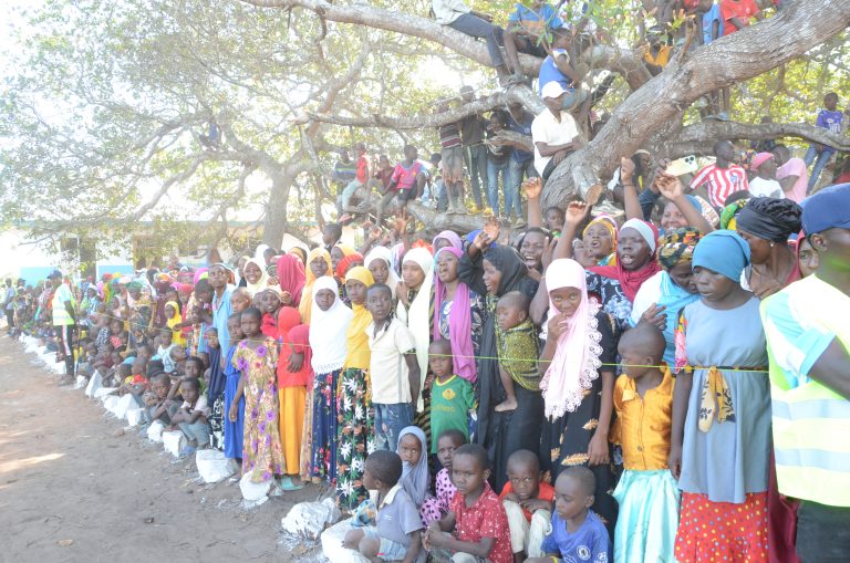 KIONGOZI WA MBIO ZA MWENGE WA UHURU MWAKA 2024 AFURAHISHWA NA UTEKELEZAJI WA MRADI WA MAJI CHITOHOLI