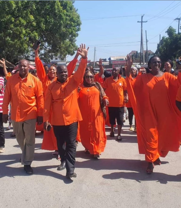 HASSAN DOYO ACHUKUA FOMU KUWANIA UENYEKITI ADC