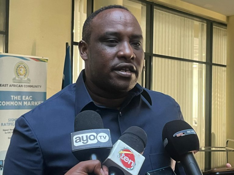 WABUNGE WA EALA WASHAURI VIONGOZI WAKUU WA NCHI WANACHAMA WA EAC KUZUNGUMZA NA NCHI ZINAZOSUA UTOAJI WA MICHANGO.
