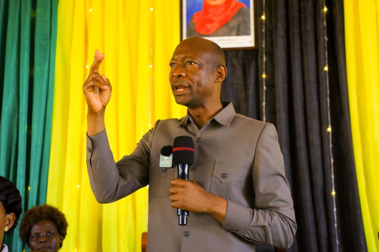 WAKURUGENZI MSIKOPE FEDHA ZINAZOLETWA KULIPA STAHILI ZA LIKIZO NA UHAMISHO-DKT.MSONDE 