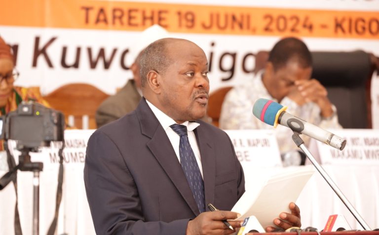 KIGOMA WAHIMIZWA KUJITOKEZA KWA WINGI UBORESHAJI WA DAFTARI LA WAPIGA KURA