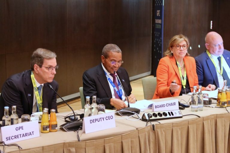 RAIS MSTAAFU NA MWENYEKITI WA TAASISI YA MUSUALA YA ELIMU DUNIANI (GPE) DKT. JAKAYA MRISHO KIKWETE AONGOZA VIKAO VYA BODI HIYO MJINI BERLIN, UJERUMANI