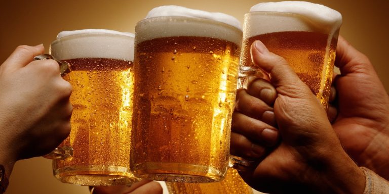 AACHA KUNYWA POMBE BAADA YA MIAKA 10 HUKU AKIPATA KAZI YA MSHAHARA MNONO