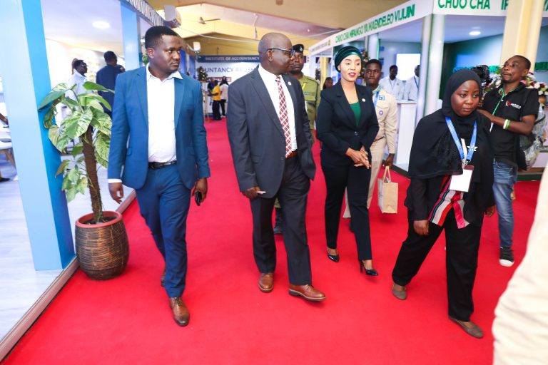 CAG KICHERE: BAJETI YA SERIKALI TOLEO LA MWANANCHI LAONGEZA UWAZI
