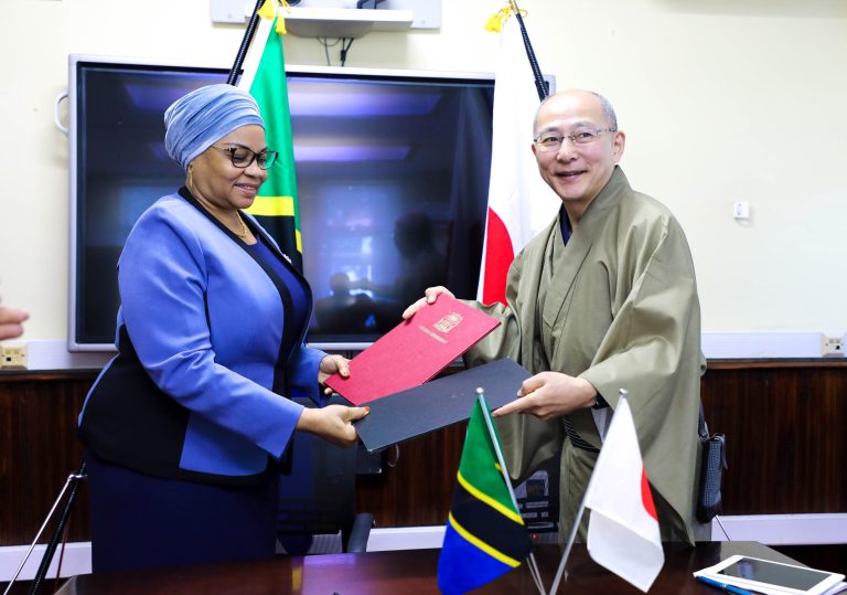JAPAN YAONGEZA SH. BILIONI 8.9 UKARABATI WA BANDARI YA KIGOMA