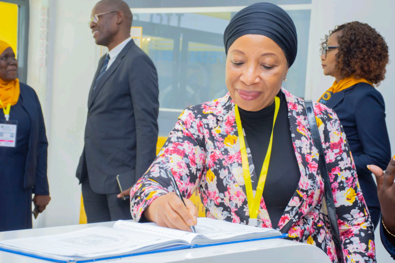 SHIRIKA LA MAWASILIANO TANZANIA TTCL LAJA NA  HUDUMA MPYA YA T- CAFE