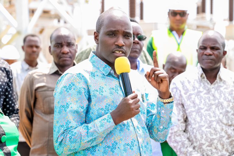 DKT. BITEKO AAGIZA UJENZI WA VITUO VIDOGO VYA KUPOKEA, KUPOZA NA KUSAMBAZA UMEME