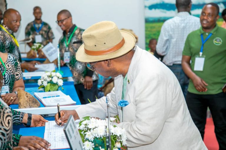SEMFUKO AWAHIMIZA WATANZANIA KUCHANGAMKIA FURSA YA UFUGAJI WA WANYAMAPORI
