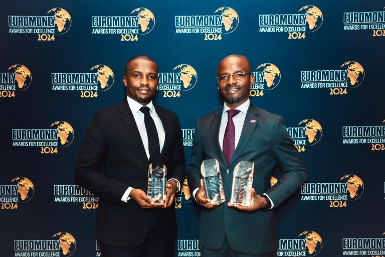 BENKI YA NMB YASHINDA TUZO 5 ZA KIMATAIFA, YATAJWA BENKI BORA TANZANIA 2024