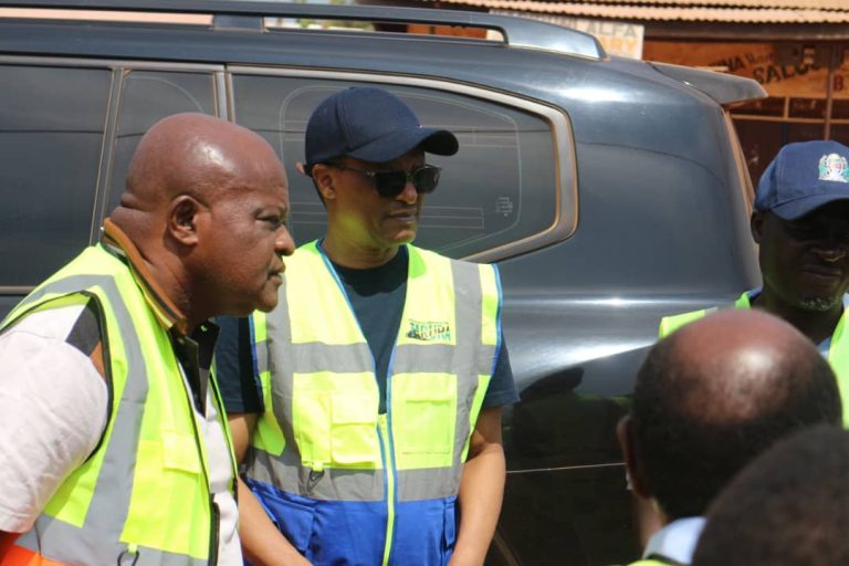 MHANDISI SEFF AMTAKA MKANDARASI UJENZI WA BARABARA YA KASULU-KABANGA-MUYAMA KUMALIZA KAZI KWA WAKATI