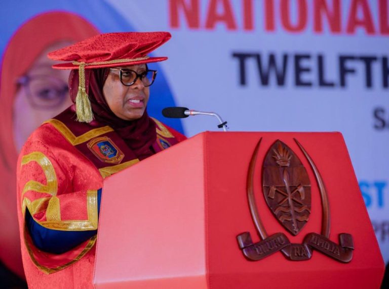 RAIS SAMIA KATIKA MAHAFALI YA CHUO CHA ULINZI KUNDUCHI JIJINI DAR ES SALAAM